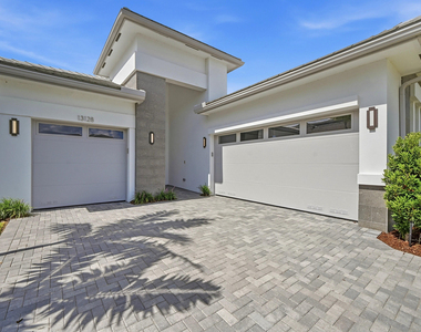 13128 Feathering Way - Photo Thumbnail 7