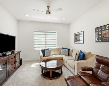 13128 Feathering Way - Photo Thumbnail 20