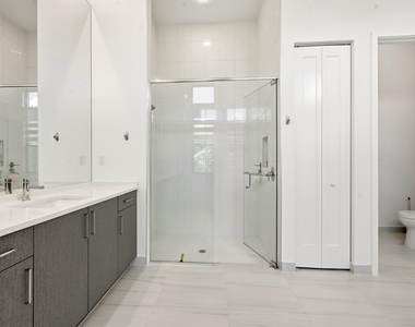 13128 Feathering Way - Photo Thumbnail 34