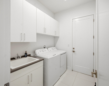 13128 Feathering Way - Photo Thumbnail 25