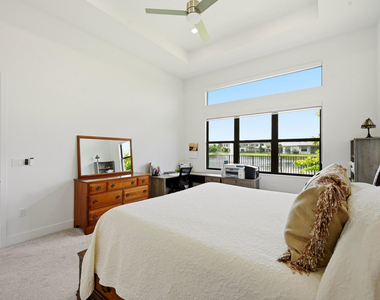13128 Feathering Way - Photo Thumbnail 26