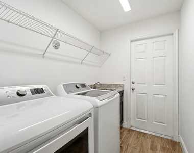 1280 Sw Kalevala Drive - Photo Thumbnail 28