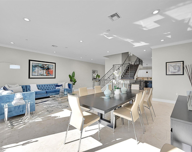 2254 Se 7th Street - Photo Thumbnail 10