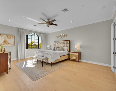 2254 Se 7th Street - Photo Thumbnail 20