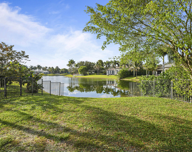 3201 E Stonebrook Circle - Photo Thumbnail 49
