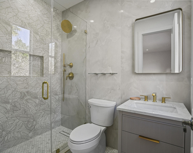 3201 E Stonebrook Circle - Photo Thumbnail 37