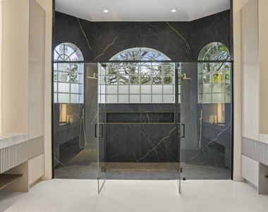 3201 E Stonebrook Circle - Photo Thumbnail 38