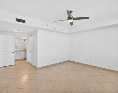 2100 N Ocean Boulevard - Photo Thumbnail 17