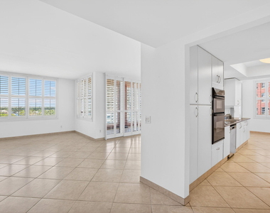 2100 N Ocean Boulevard - Photo Thumbnail 7
