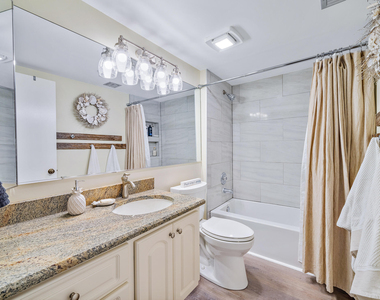 1701 Marina Isle Way - Photo Thumbnail 12