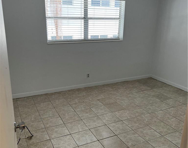 701 Pine Drive - Photo Thumbnail 17