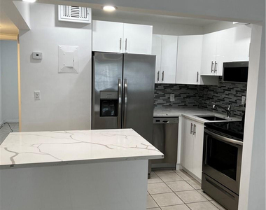 701 Pine Drive - Photo Thumbnail 13
