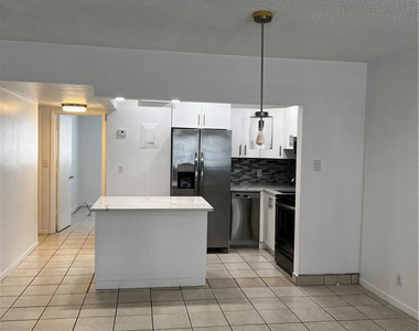 701 Pine Drive - Photo Thumbnail 11