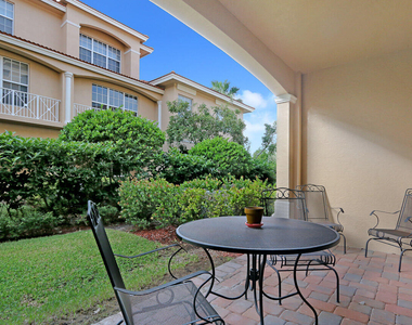 4711 Artesa Way E - Photo Thumbnail 1