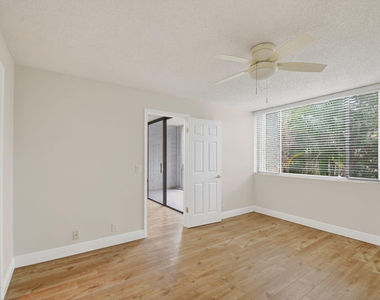 4080 Tivoli Court - Photo Thumbnail 12