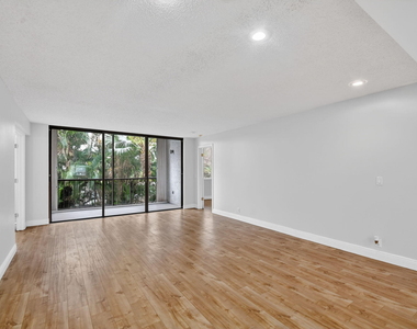 4080 Tivoli Court - Photo Thumbnail 7