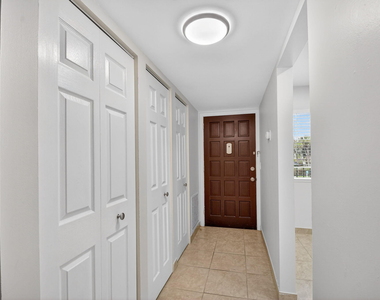 4080 Tivoli Court - Photo Thumbnail 3