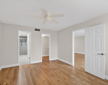 4080 Tivoli Court - Photo Thumbnail 13