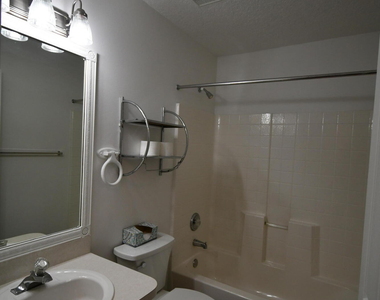 2547 Sw Kenilworth Street Sw - Photo Thumbnail 13