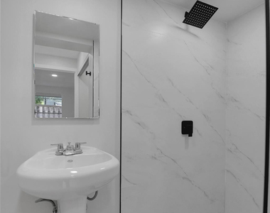 812 Ne 4th Avenue - Photo Thumbnail 29