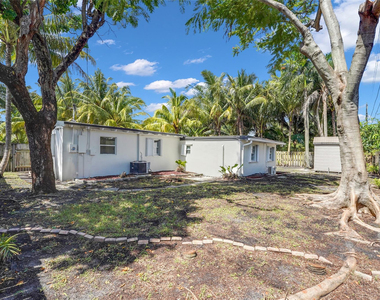812 Ne 4th Avenue - Photo Thumbnail 31