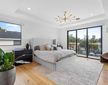 705 Sw 8th Terrace - Photo Thumbnail 36