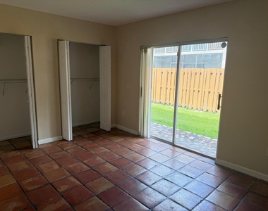 6978 Nw 166th Terrace - Photo Thumbnail 12