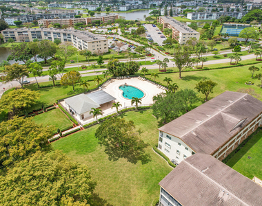 1043 Cornwall C - Photo Thumbnail 21