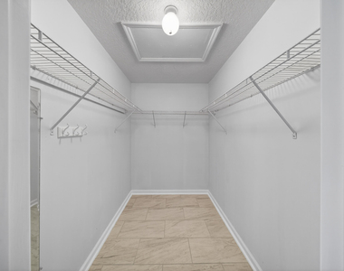 1567 Pheasant Walk - Photo Thumbnail 11