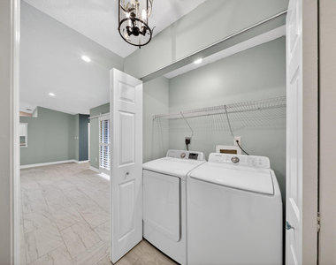 1567 Pheasant Walk - Photo Thumbnail 17