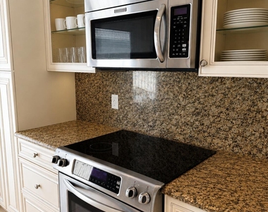 6845 Se Bunker Hill Drive - Photo Thumbnail 4