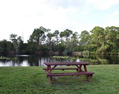 7916 Se Sugar Pines Way - Photo Thumbnail 22