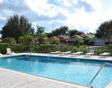 7916 Se Sugar Pines Way - Photo Thumbnail 20