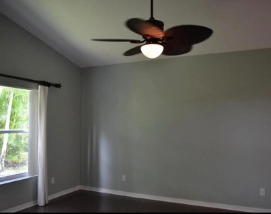 7916 Se Sugar Pines Way - Photo Thumbnail 10