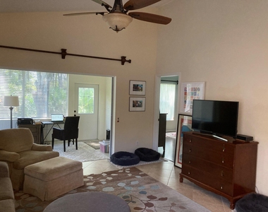 7916 Se Sugar Pines Way - Photo Thumbnail 6