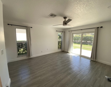 2450 Black Olive Boulevard - Photo Thumbnail 10
