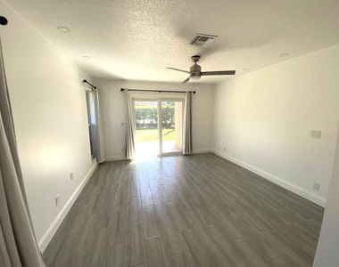 2450 Black Olive Boulevard - Photo Thumbnail 11