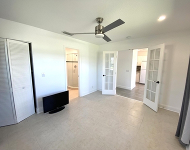 2450 Black Olive Boulevard - Photo Thumbnail 16