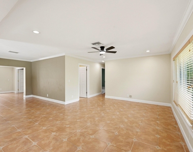 2811 Ne 16th Street - Photo Thumbnail 14