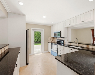 2811 Ne 16th Street - Photo Thumbnail 22
