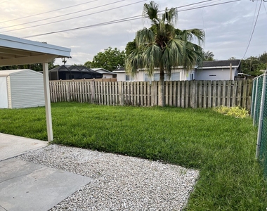 9432 Sw 52nd Court - Photo Thumbnail 22
