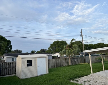 9432 Sw 52nd Court - Photo Thumbnail 23