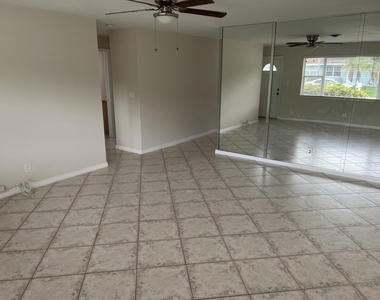 9432 Sw 52nd Court - Photo Thumbnail 8