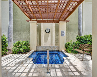 802 W Windward Way - Photo Thumbnail 29