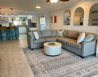 410 Wilma Circle - Photo Thumbnail 2