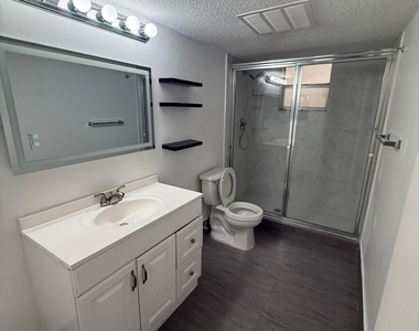 404 Nw 68th Avenue - Photo Thumbnail 29