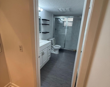 404 Nw 68th Avenue - Photo Thumbnail 28