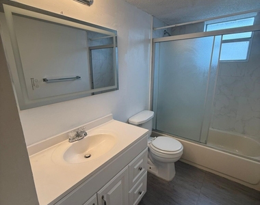 404 Nw 68th Avenue - Photo Thumbnail 21