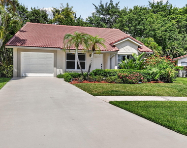 10065 Camelback Lane - Photo Thumbnail 3