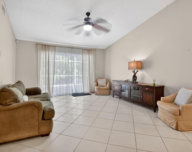 10065 Camelback Lane - Photo Thumbnail 21